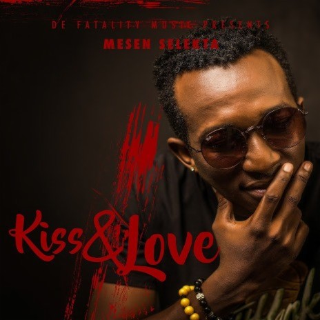 Kiss & Love | Boomplay Music